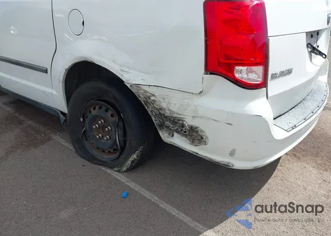 2014 Ram Cargo Tradesman z USA, uszkodzony, nr VIN 2C4RRGAG7ER113989